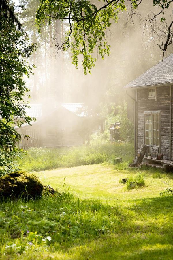 Bed and Breakfast Tarina-Aho Vuonislahti Екстер'єр фото